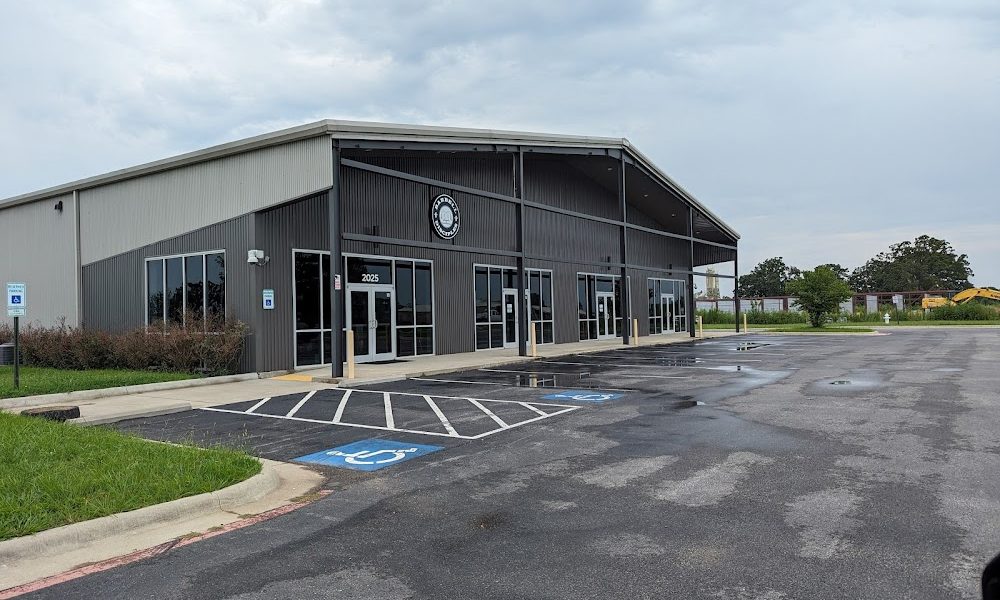 Flooring & Tile World, Inc.