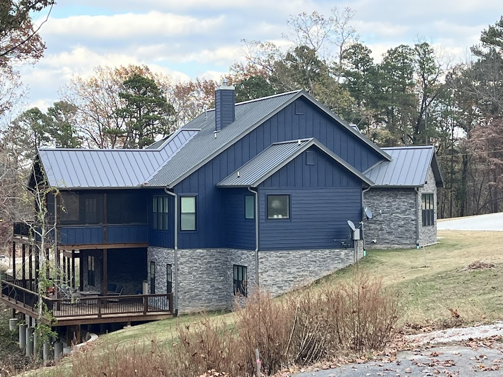 INNOVATING ROOFING & CONSTRUCTION LLC